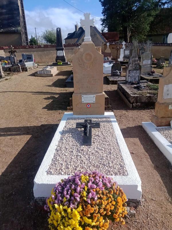 Tombe 1 après